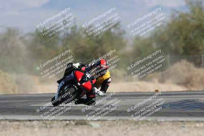 media/Oct-25-2025-Race Pace (Sat) [[47cce5476f]]/Non Verified (1st 20 Minutes of Every Hour)/4-Turn 2 (1112am)/